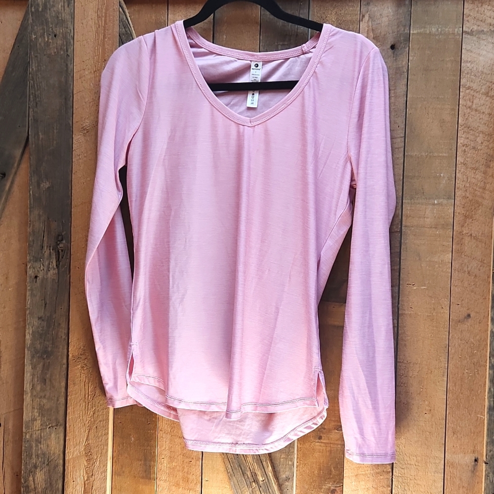 90 degree Activewear T